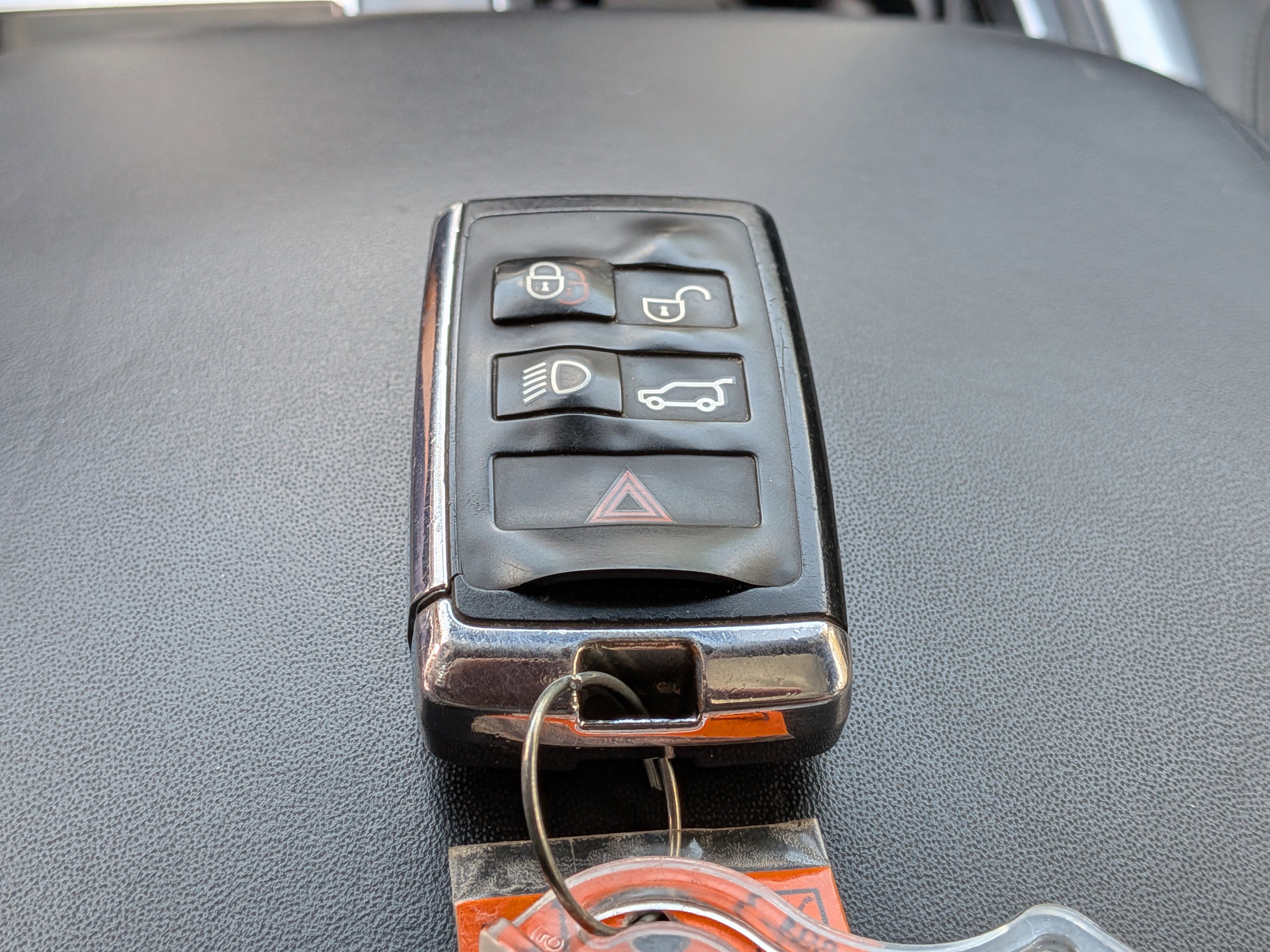 Used 2020 Land Rover Range Rover Sport HSE Dynamic image 34