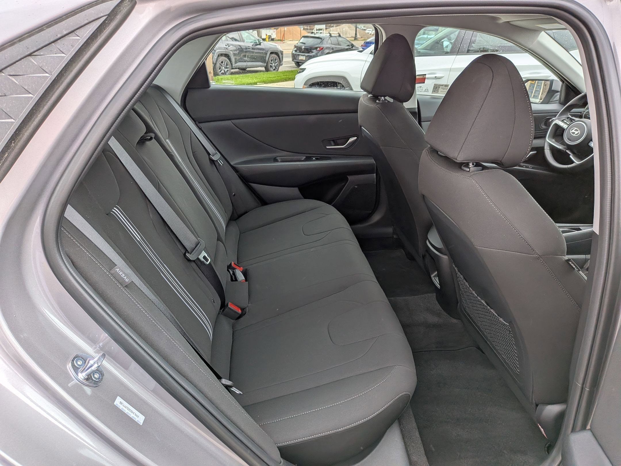 Used 2025 Hyundai Elantra SEL FWD image 30