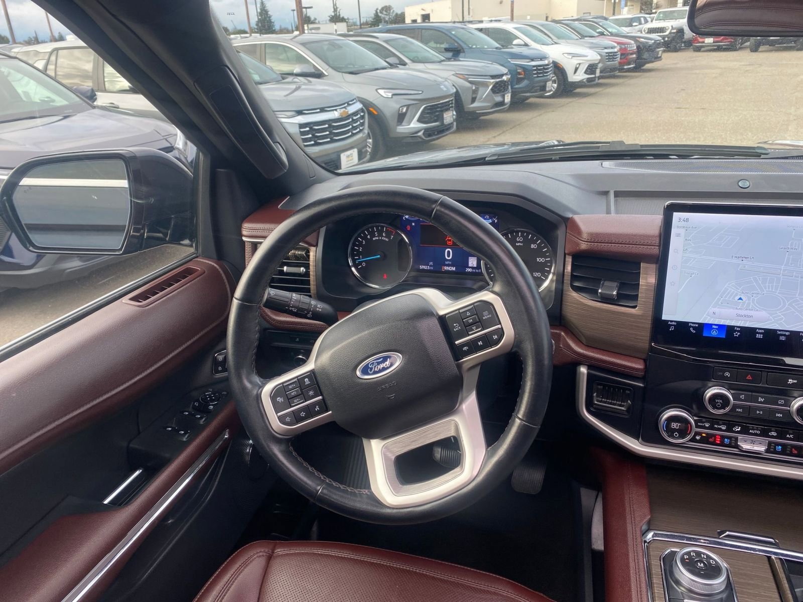 Used 2024 Ford Expedition Limited image 39