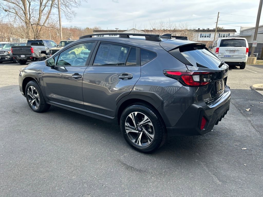 Used 2024 Subaru Crosstrek 2.0i Premium AWD/4WD image 7