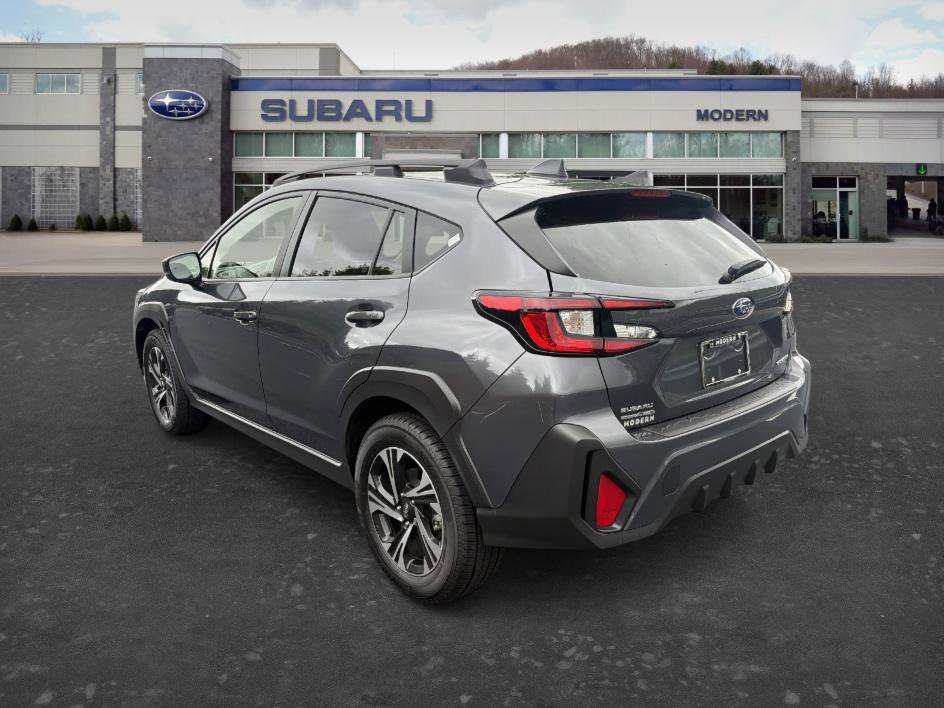 Used 2024 Subaru Crosstrek 2.0i Premium w/ Crosstrek Mirror Package AWD/4WD image 6