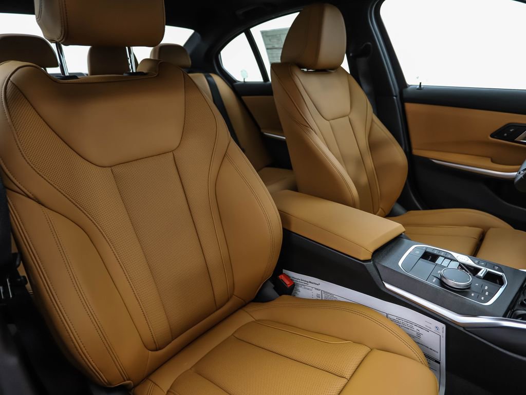 New 2026 BMW 330i xDrive Sedan w/ M Sport Package image 31
