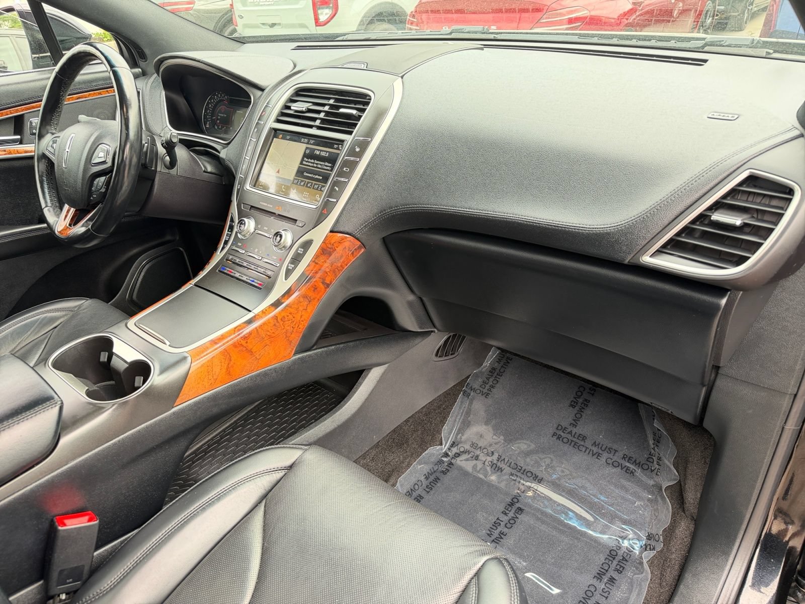 Used 2018 Lincoln MKX Reserve AWD/4WD image 9
