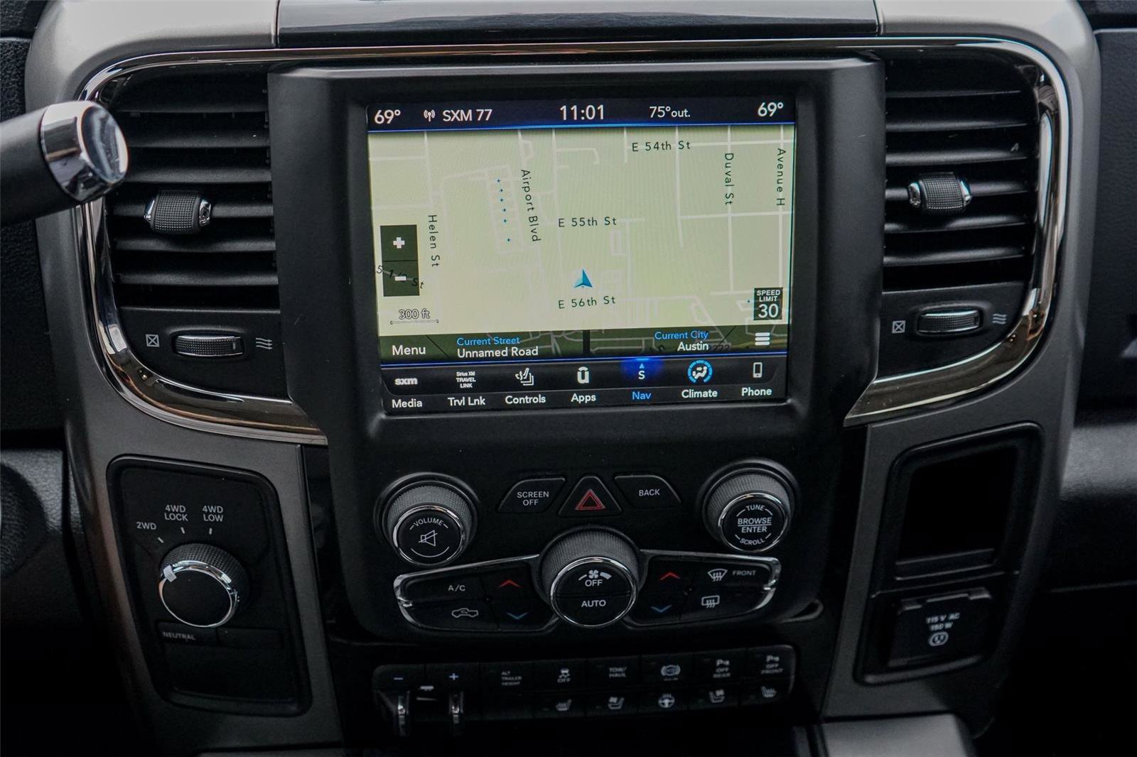 Used 2018 RAM 2500 Laramie w/ Sport Appearance Group AWD/4WD image 13