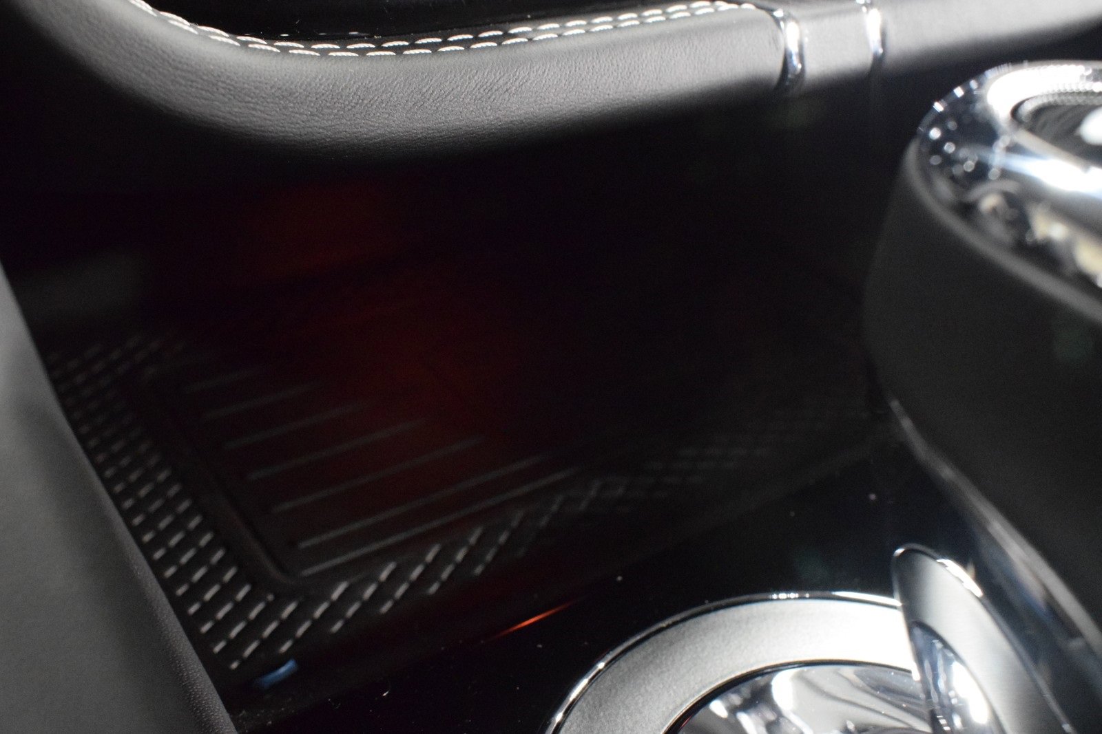 New 2024 Bentley Bentayga Extended Wheelbase image 40