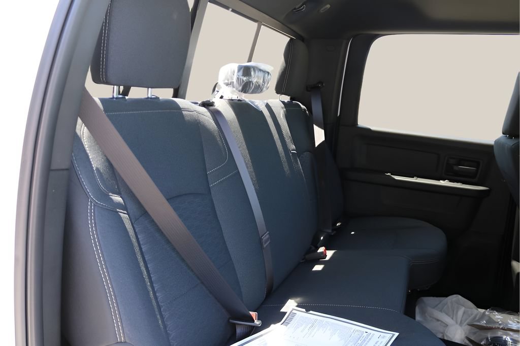 New 2027 RAM 3500 Tradesman AWD/4WD image 17