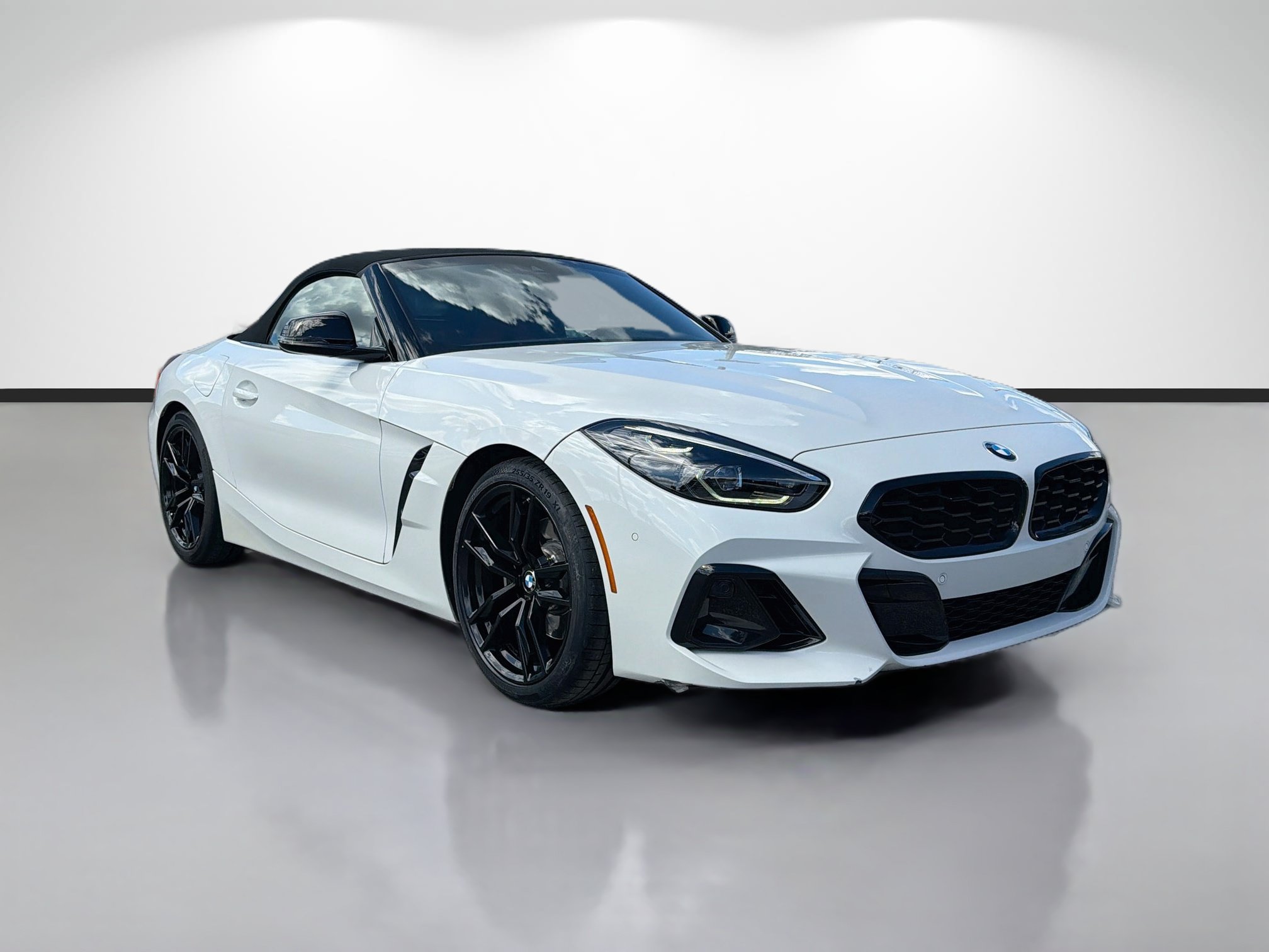 Used 2024 BMW Z4 sDrive30i w/ Premium Package RWD image 1