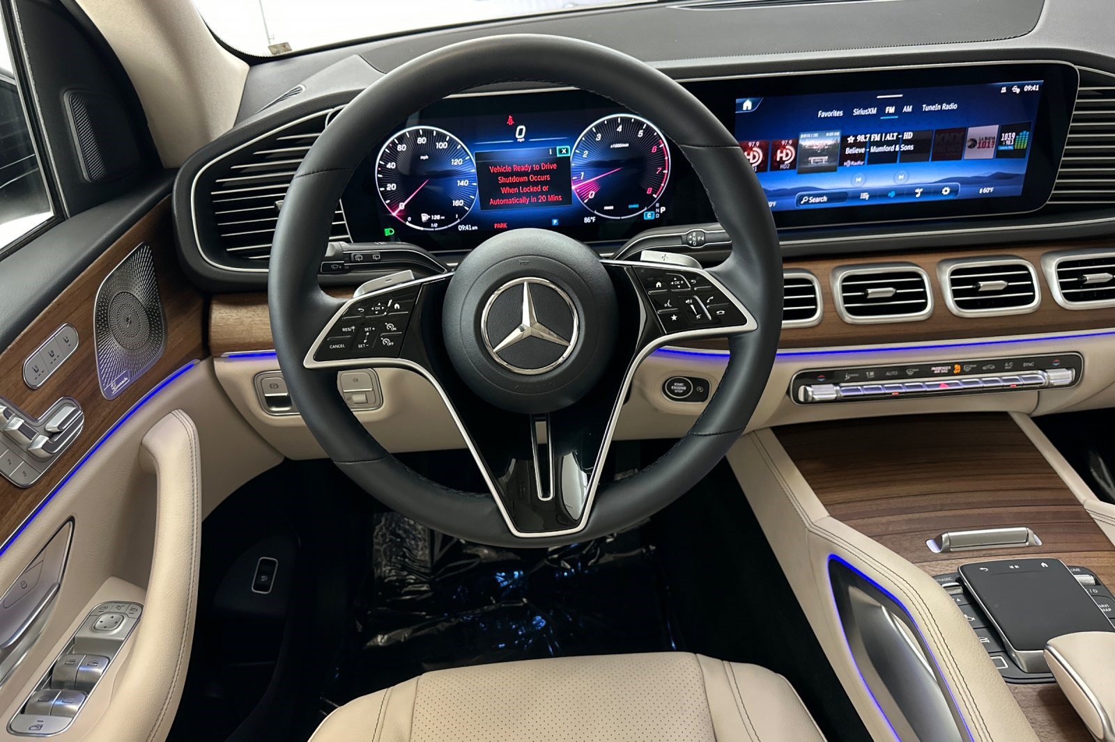 Used 2026 Mercedes-Benz GLE 450 4MATIC image 32