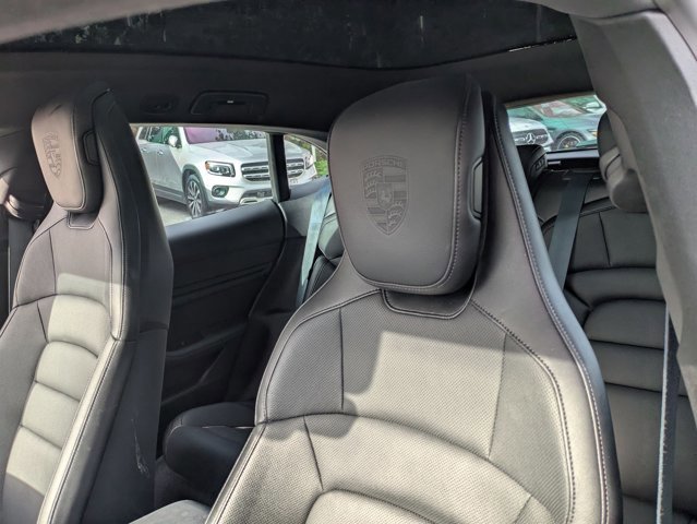 Used 2022 Porsche Taycan 4 Cross Turismo AWD/4WD image 16