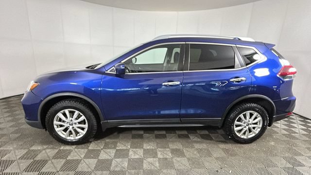 Used 2019 Nissan Rogue S w/ Special Edition Package AWD/4WD image 5