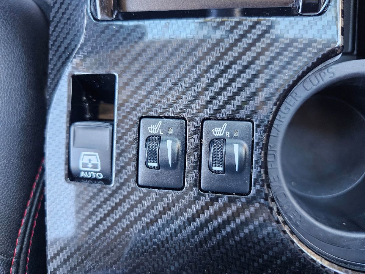 Used 2024 Toyota 4Runner TRD Off-Road Premium image 12