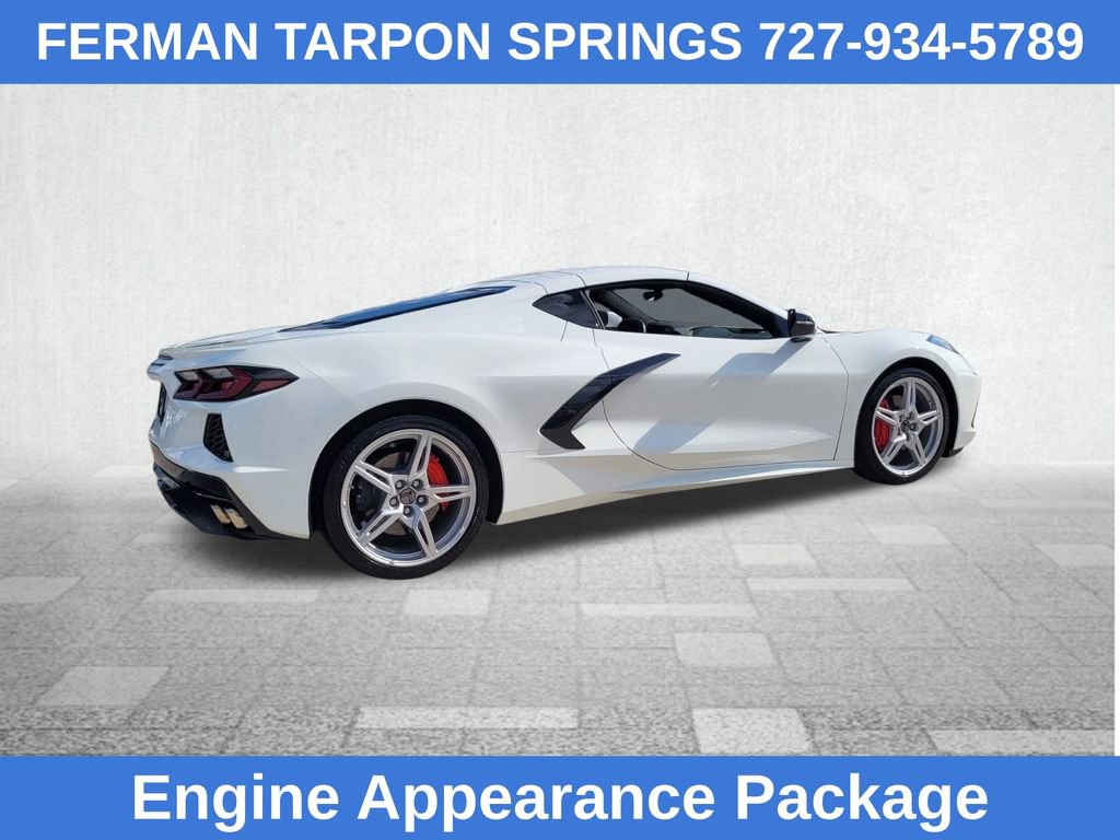 Used 2022 Chevrolet Corvette Stingray Preferred Cpe w/ Engine Appearance Package image 11
