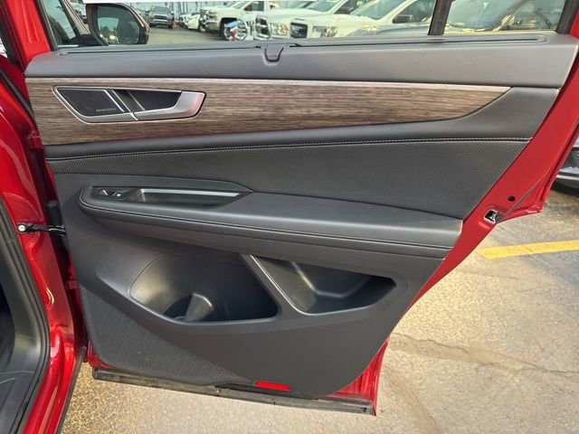 Used 2024 Volkswagen Atlas SEL Premium R-Line image 24