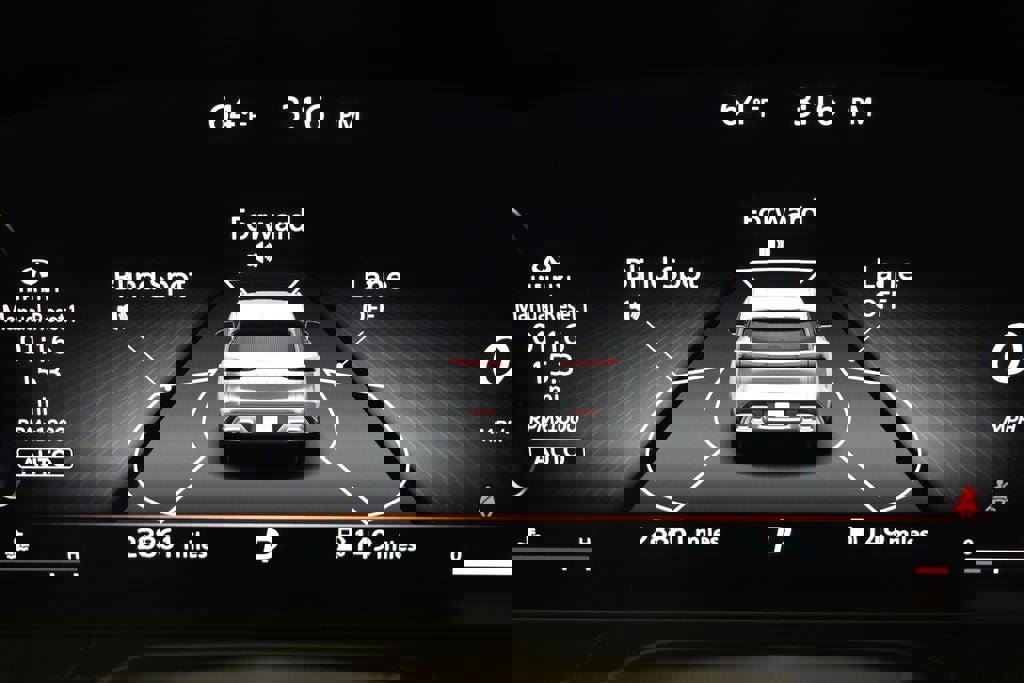 Used 2023 INFINITI QX60 Luxe w/ Performance Audio Package image 18