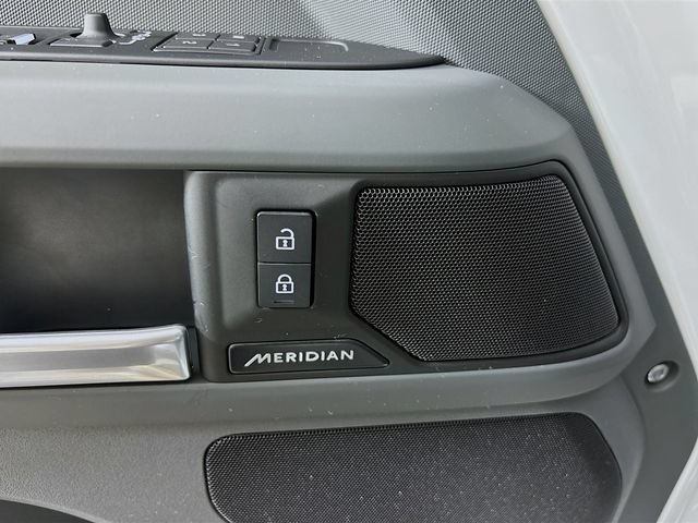 New 2025 Land Rover Defender 130 S AWD/4WD image 20