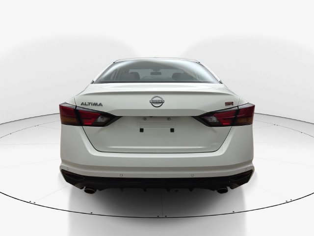 Used 2025 Nissan Altima 2.5 SR FWD image 7