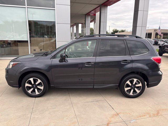 Used 2018 Subaru Forester 2.5i Limited AWD/4WD image 4