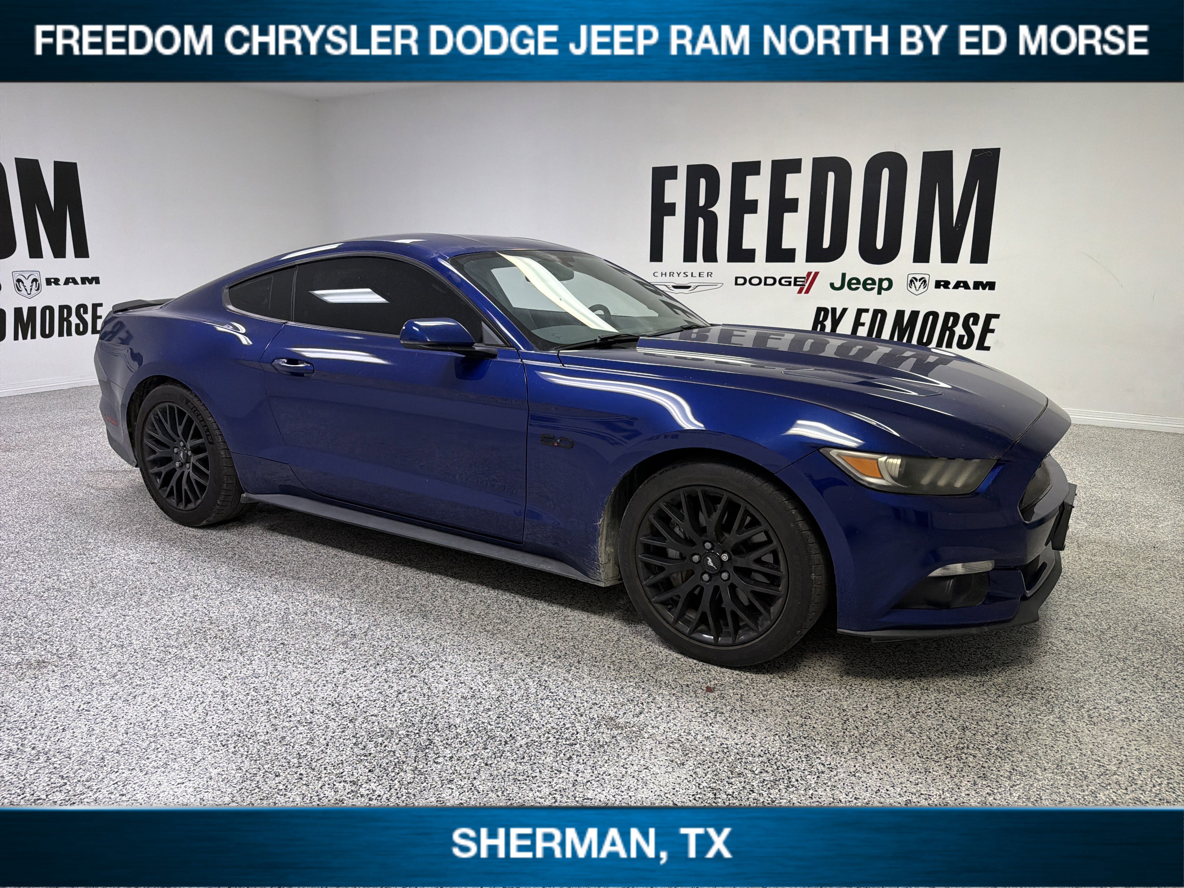 Used 2016 Ford Mustang GT Premium w/ Black Accent Package RWD image 3