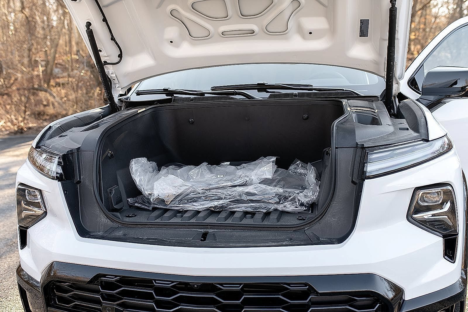 Used 2024 Chevrolet Silverado EV RST AWD/4WD image 16