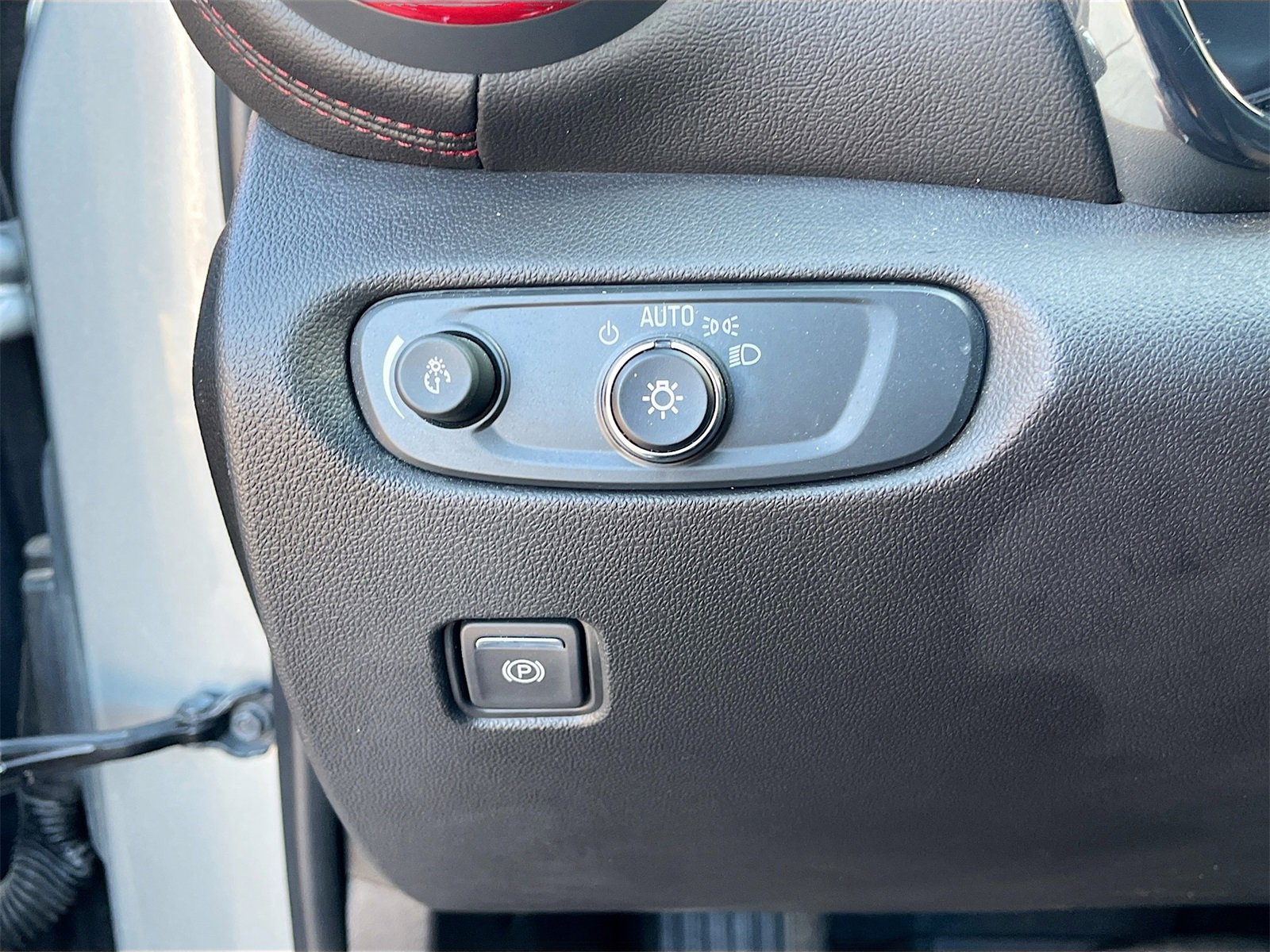 Used 2024 Chevrolet Blazer RS w/ Enhanced Convenience Package image 10