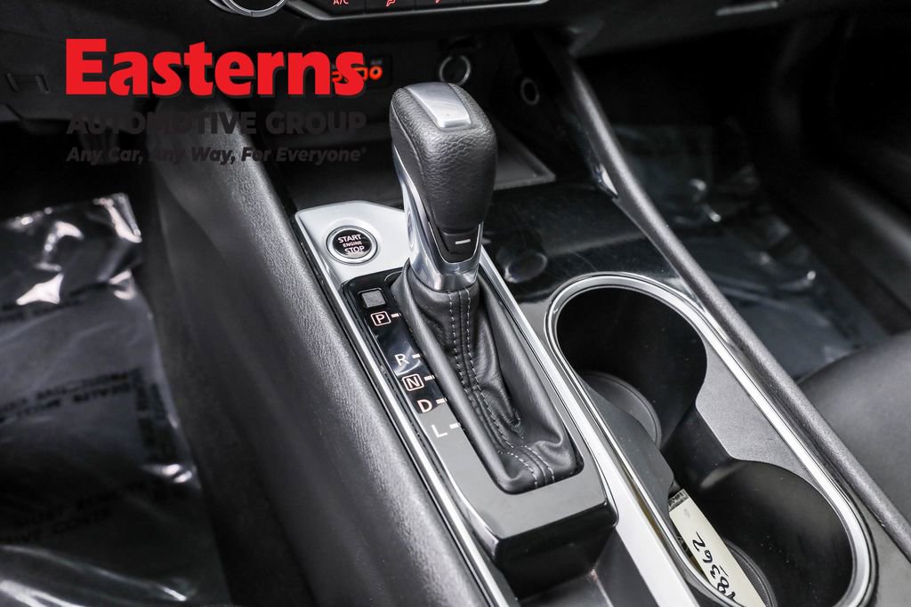 Used 2024 Nissan Altima 2.5 SV image 13