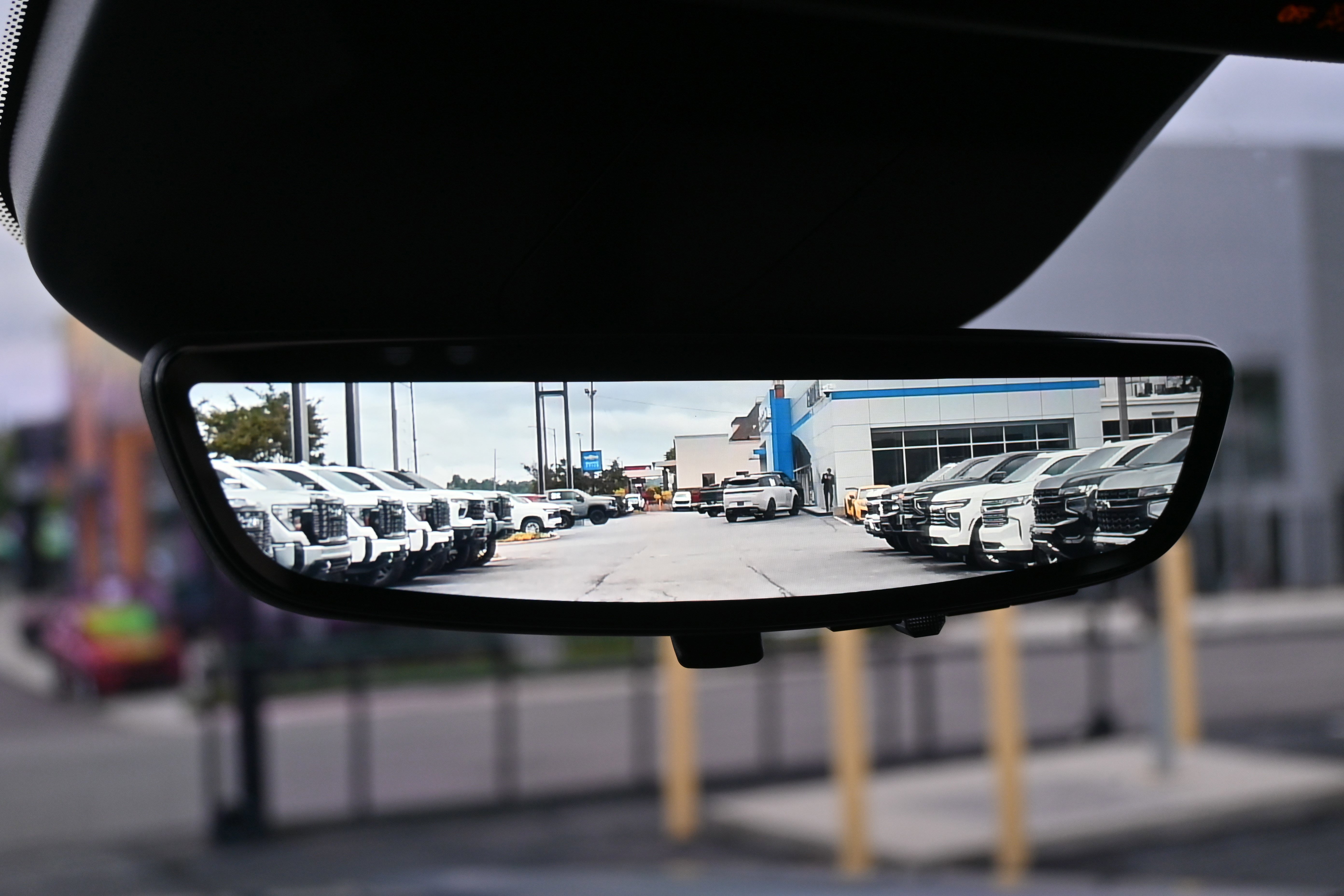 Used 2026 Cadillac Escalade V w/ LPO, ONYX Package AWD/4WD image 24