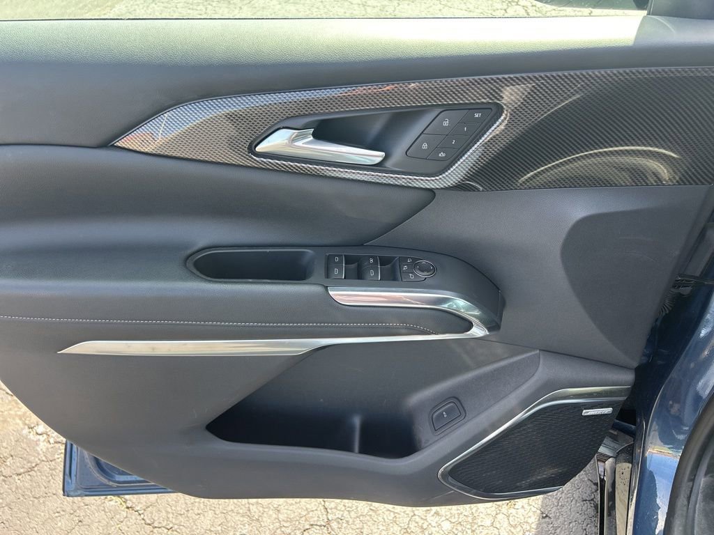 Used 2025 Chevrolet Traverse High Country image 15