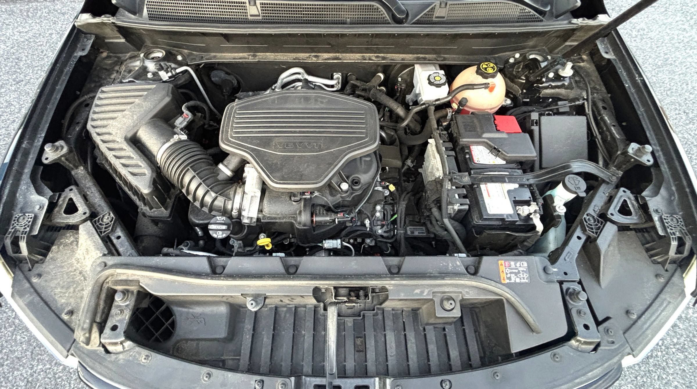 Used 2021 GMC Acadia AT4 w/ Technology Package AWD/4WD image 31