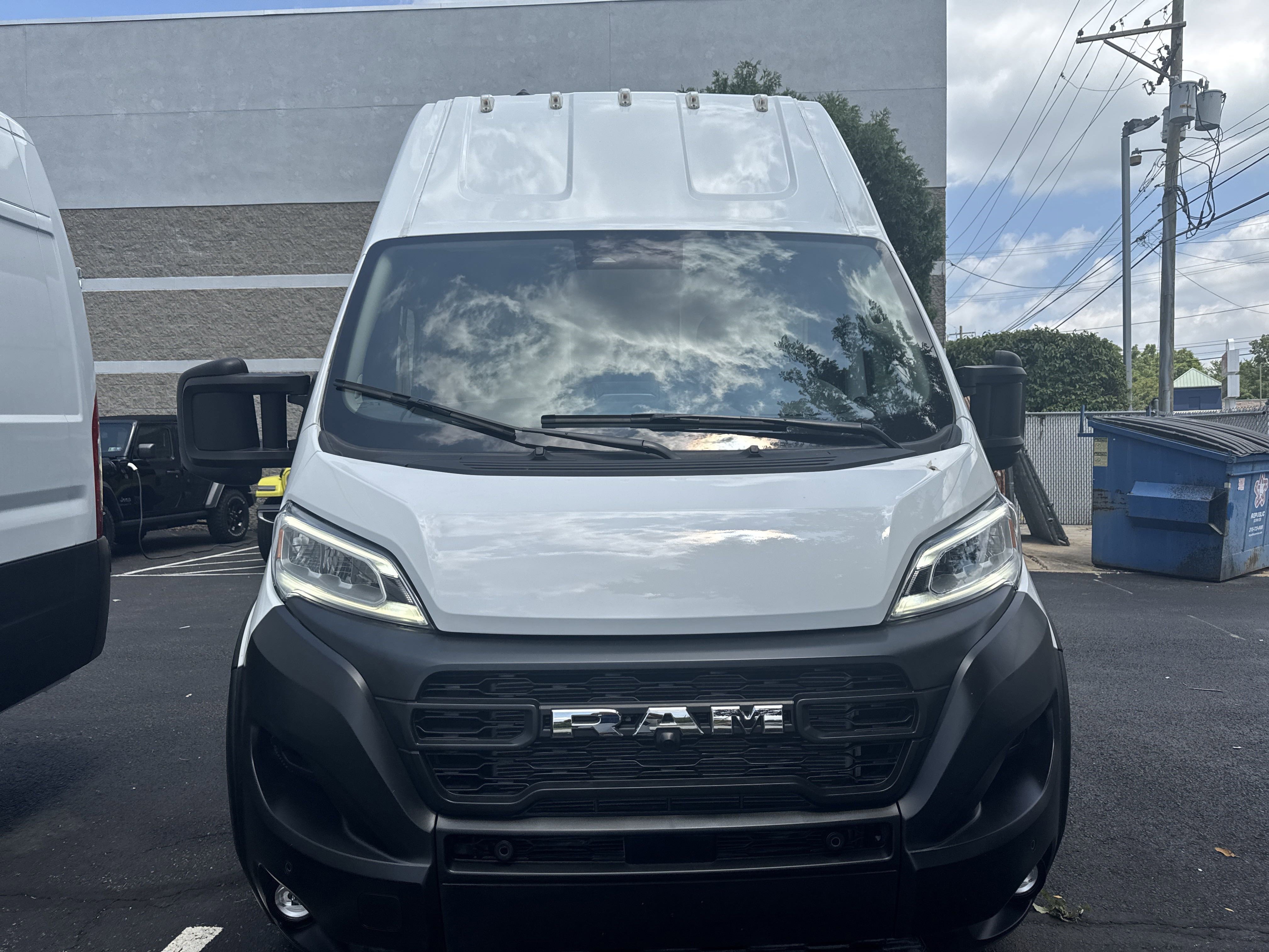 Used 2024 RAM ProMaster 3500 w/ Delivery Van Package image 2