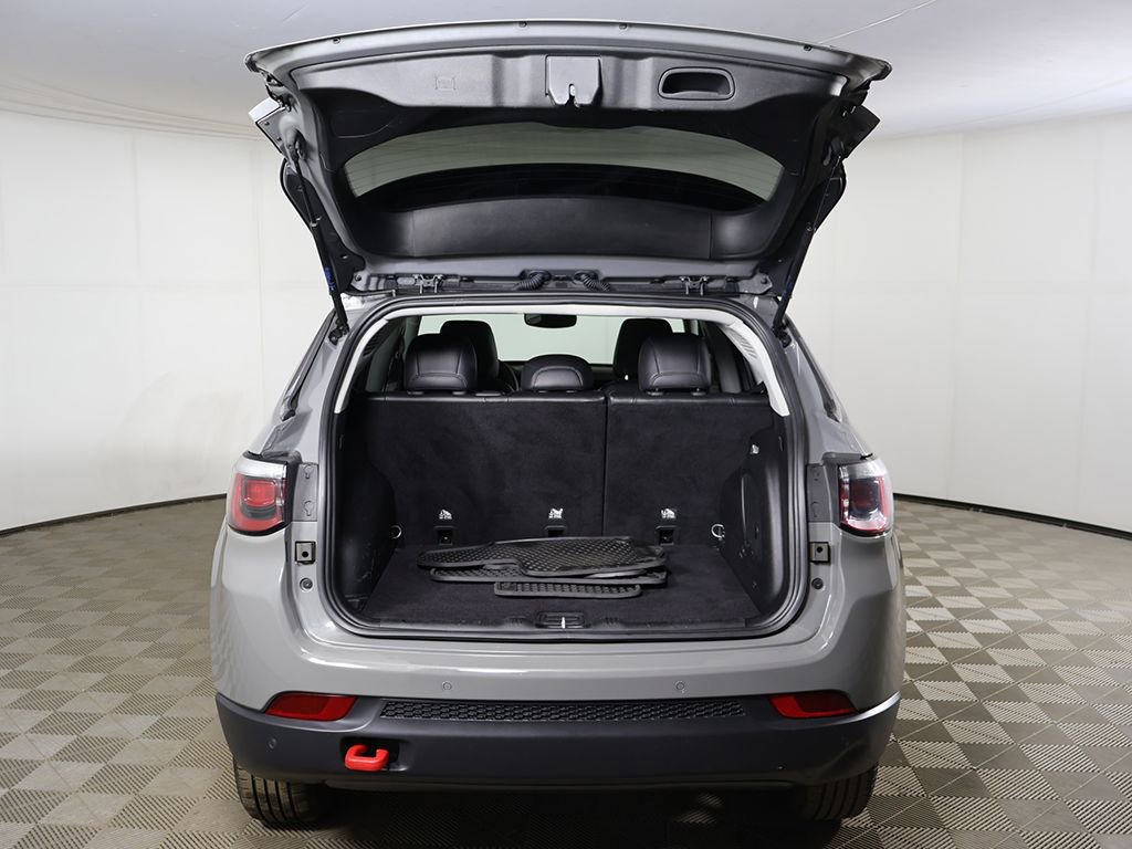 Used 2022 Jeep Compass Trailhawk w/ Sun and Sound Group image 15