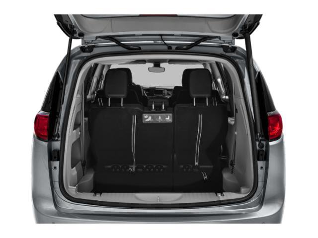 Certified 2019 Chrysler Pacifica Touring-L image 12