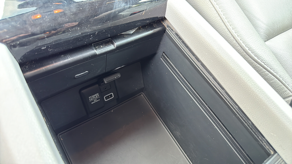 Used 2022 Honda Pilot Touring image 41