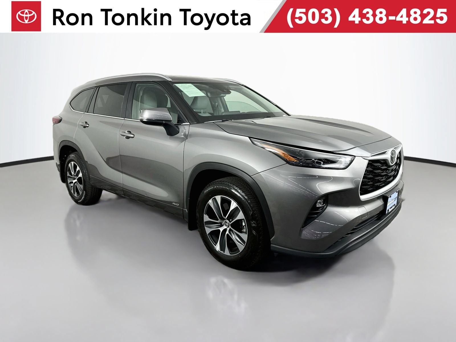 Certified 2026 Toyota Highlander XLE AWD/4WD image 1