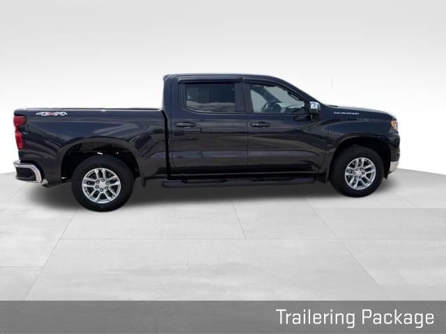 Used 2023 Chevrolet Silverado 1500 LT AWD/4WD image 19
