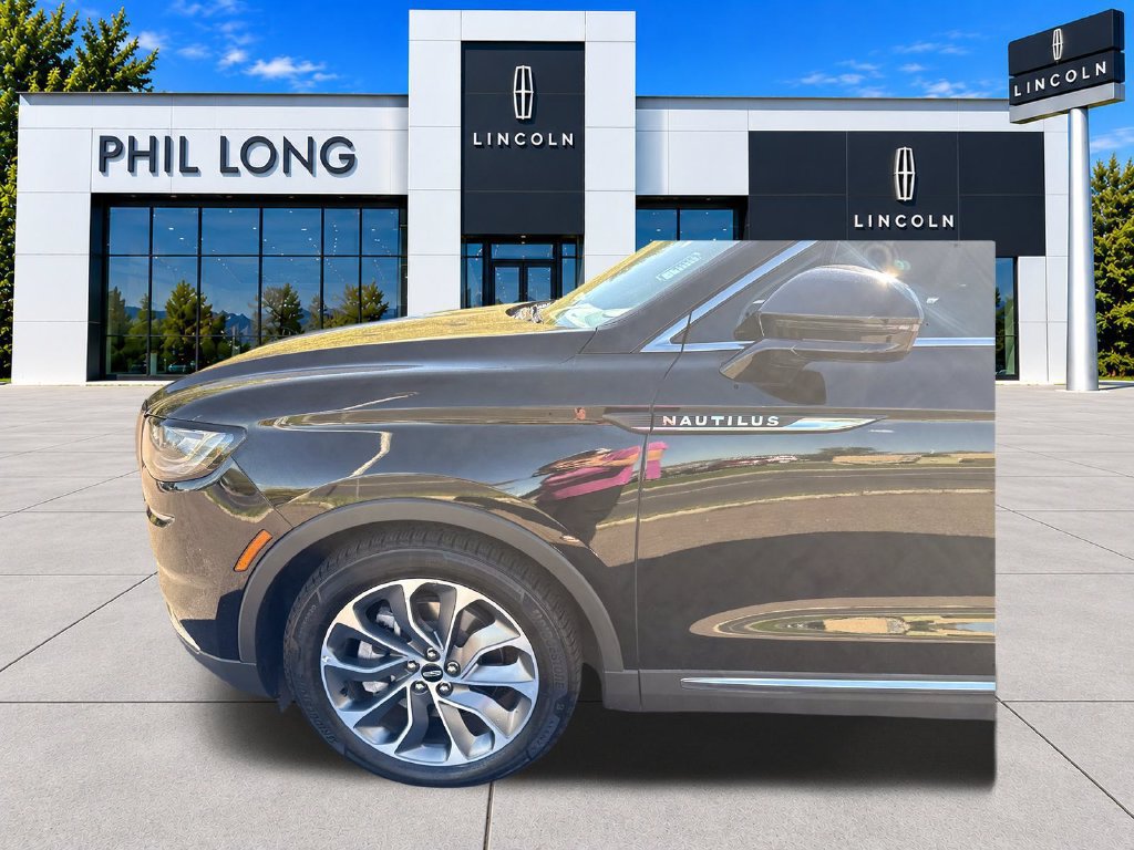 Certified 2022 Lincoln Nautilus Reserve w/ Luxury Package AWD/4WD image 37
