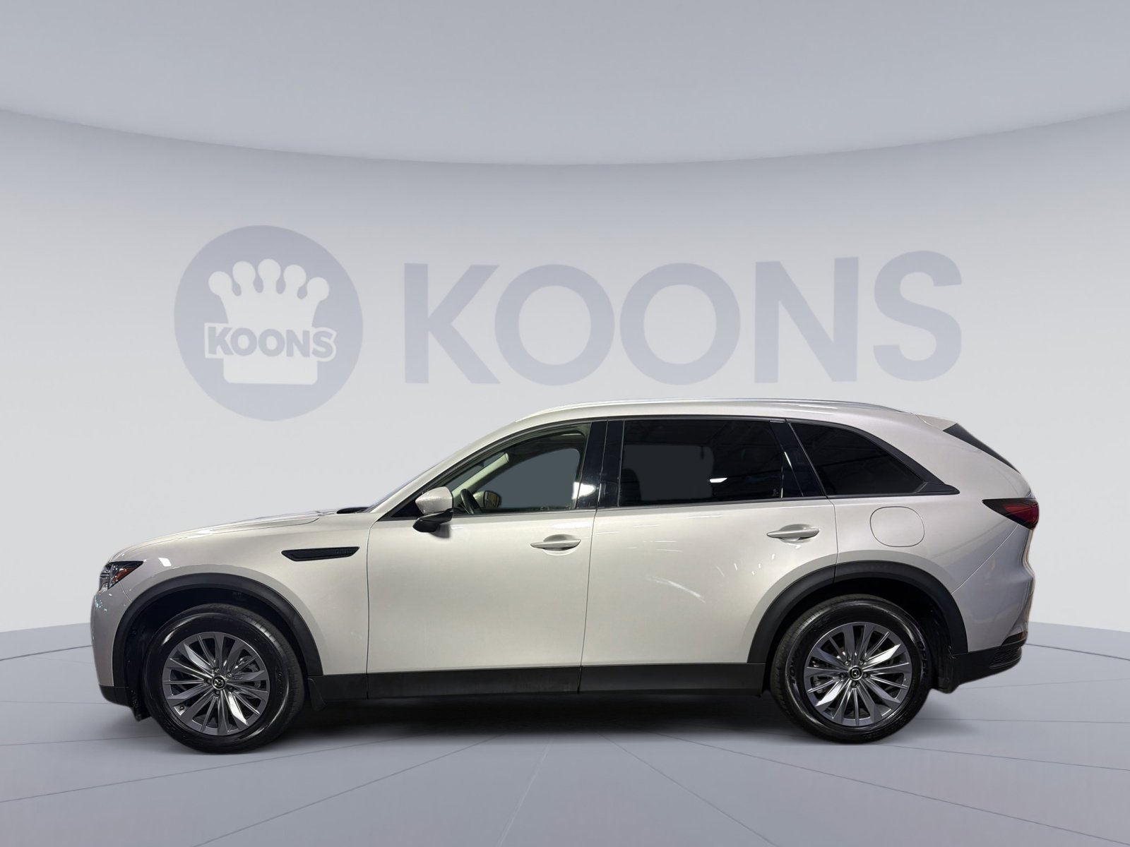 Used 2024 MAZDA CX-90 3.3 Turbo w/ Preferred Plus AWD/4WD image 2