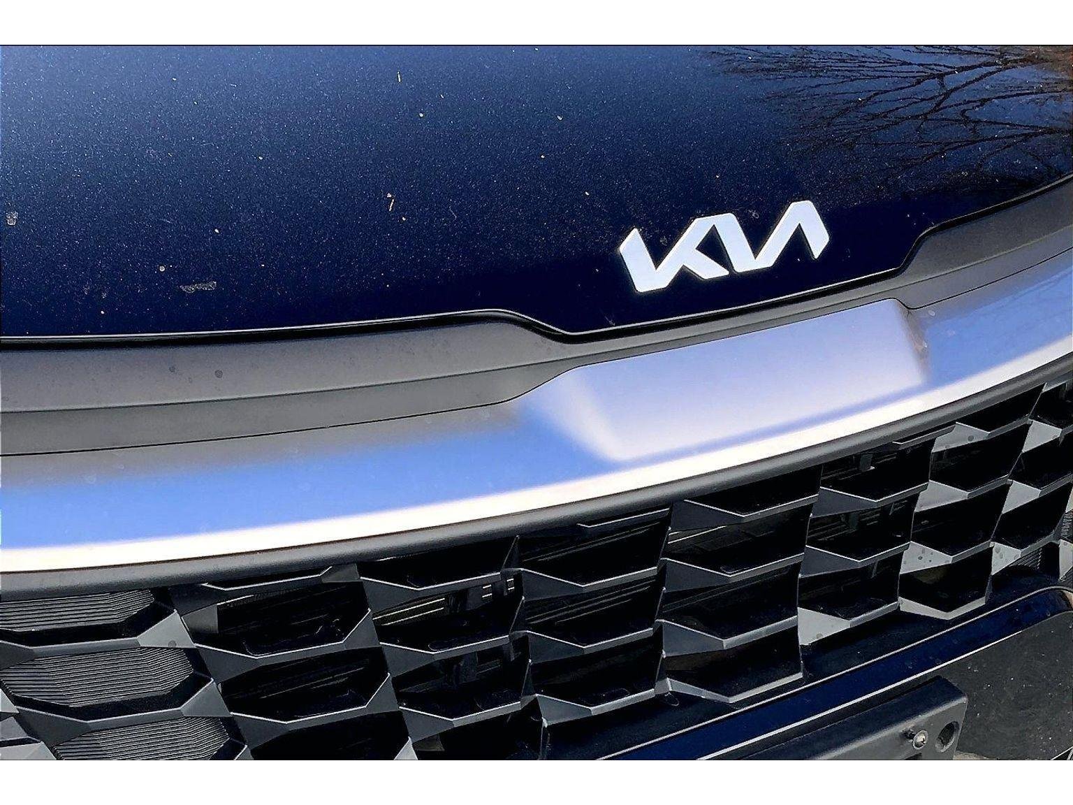 Used 2023 Kia Sportage LX image 25