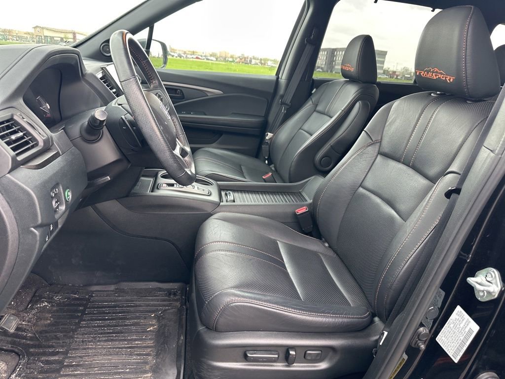 Used 2023 Honda Passport TrailSport image 16
