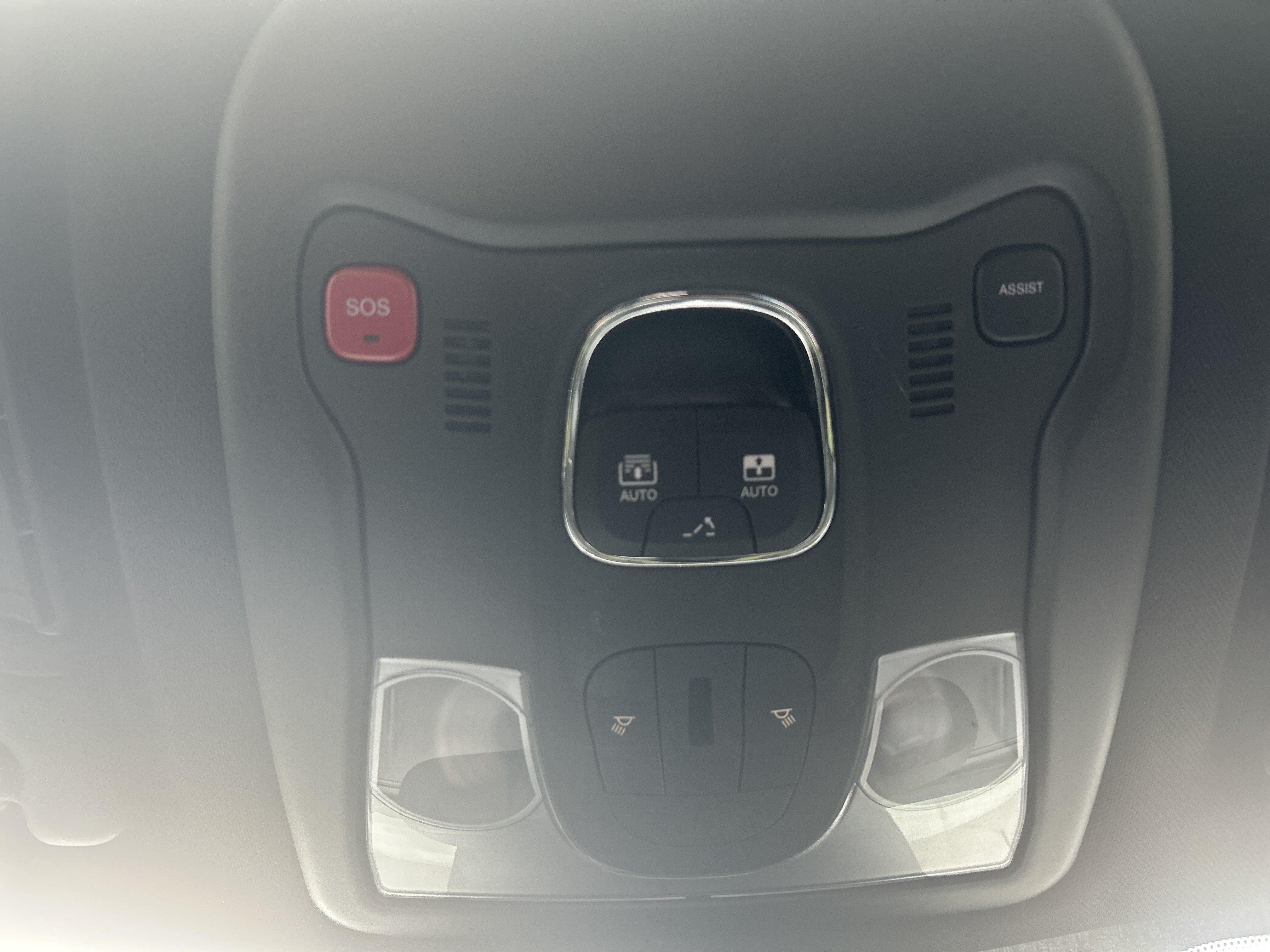 Used 2022 Jeep Renegade Altitude w/ Sun/Sound Group AWD/4WD image 19
