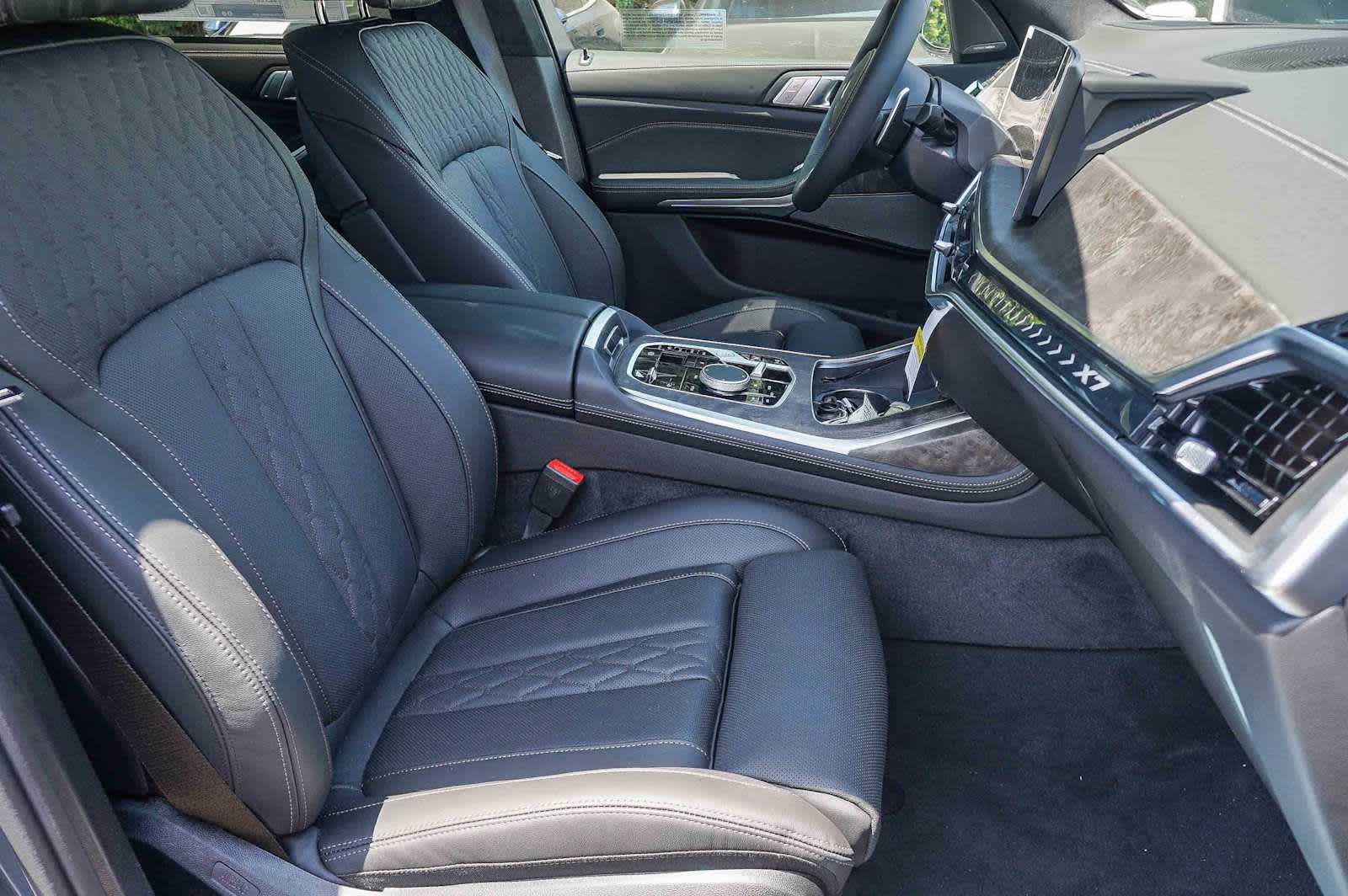 New 2027 BMW X7 xDrive40i AWD/4WD image 33