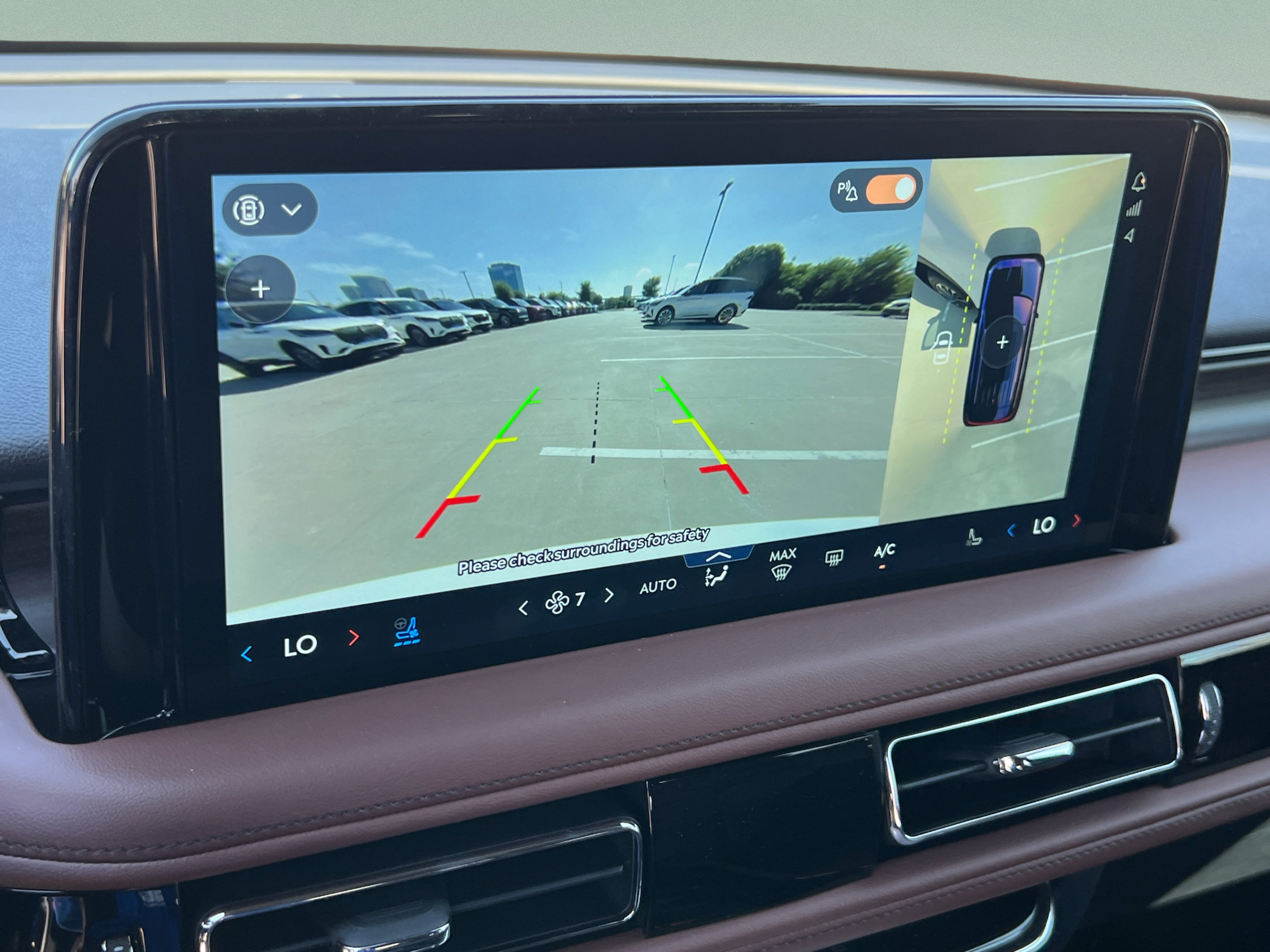 New 2026 Lincoln Aviator Reserve w/ Luxury Package RWD image 14