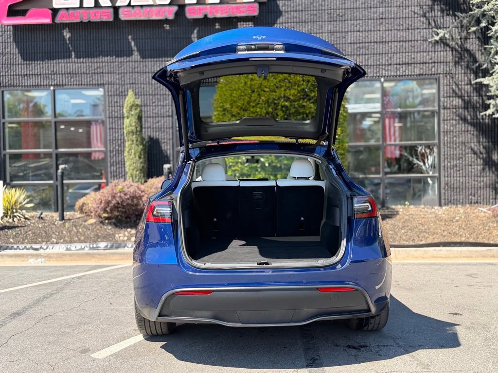 Used 2021 Tesla Model Y Long Range AWD/4WD image 18