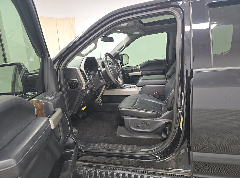 Used 2020 Ford F150 Lariat w/ Equipment Group 502A Luxury AWD/4WD image 9