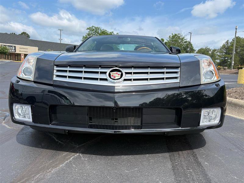 Used 2005 Cadillac XLR RWD image 36