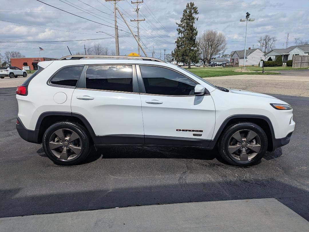 Used 2016 Jeep Cherokee 75th Anniversary image 5