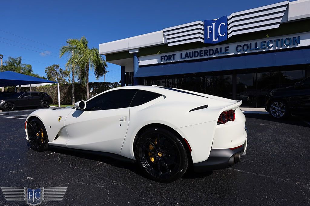 Used 2020 Ferrari 812 Superfast image 7