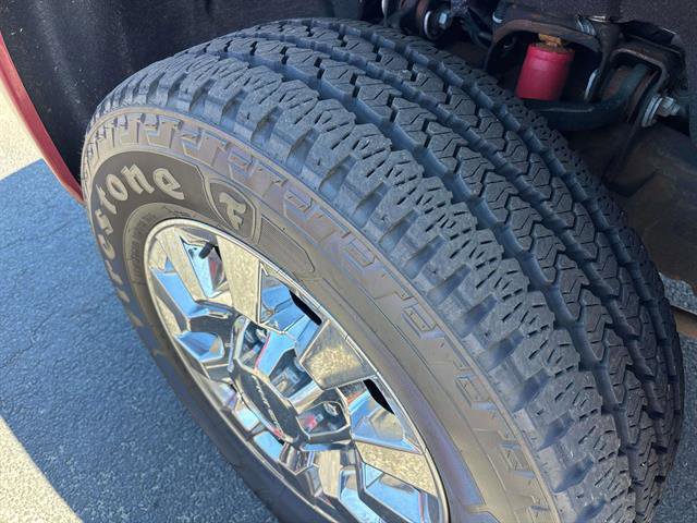 Used 2019 GMC Sierra 2500 Denali w/ Duramax Plus Package AWD/4WD image 9