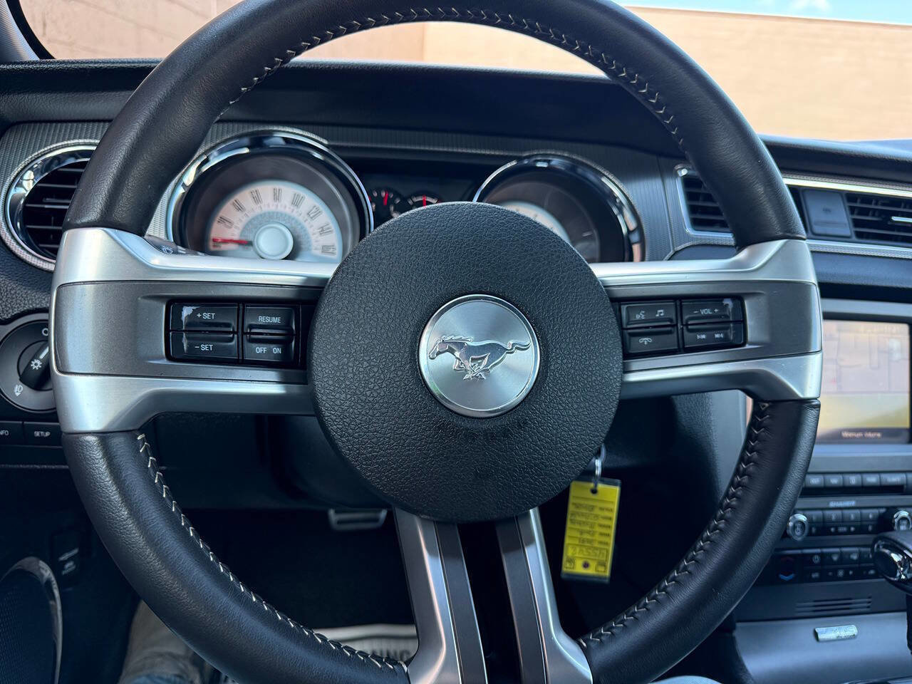 Used 2011 Ford Mustang GT Premium w/ Electronics Pkg RWD image 12