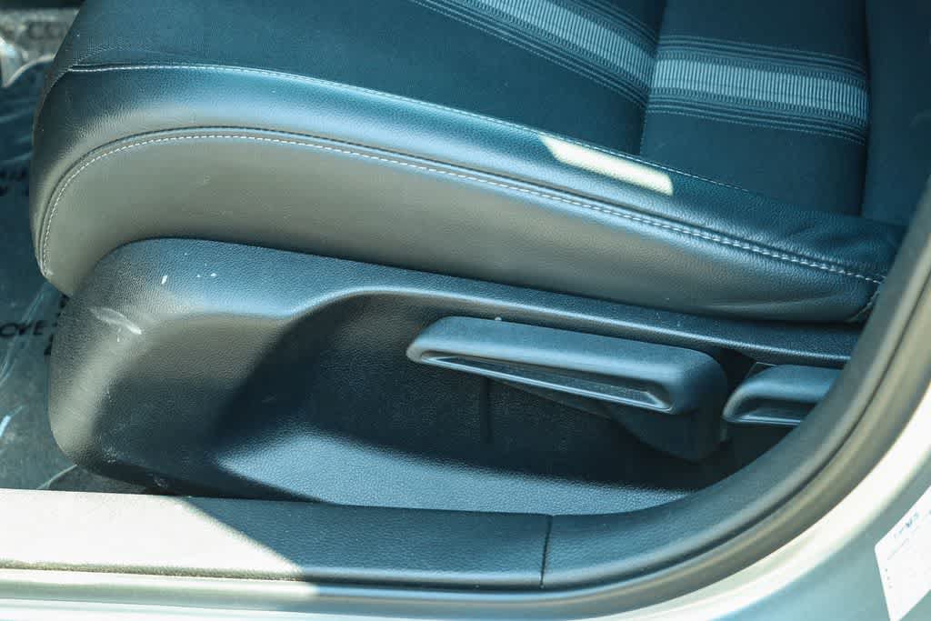 Used 2022 Honda Civic Sport image 17