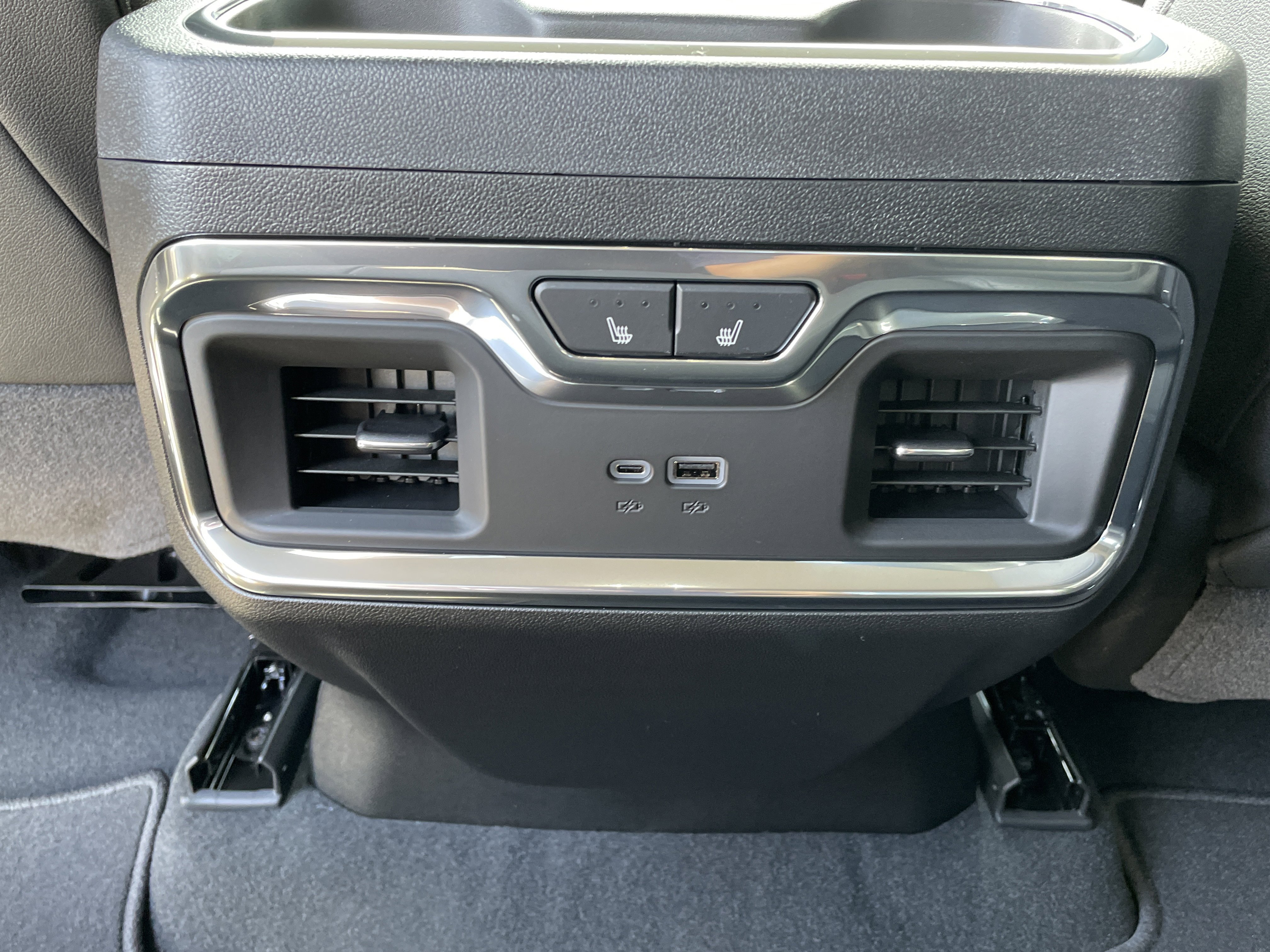 New 2026 GMC Sierra 1500 SLT w/ SLT Premium Package image 45